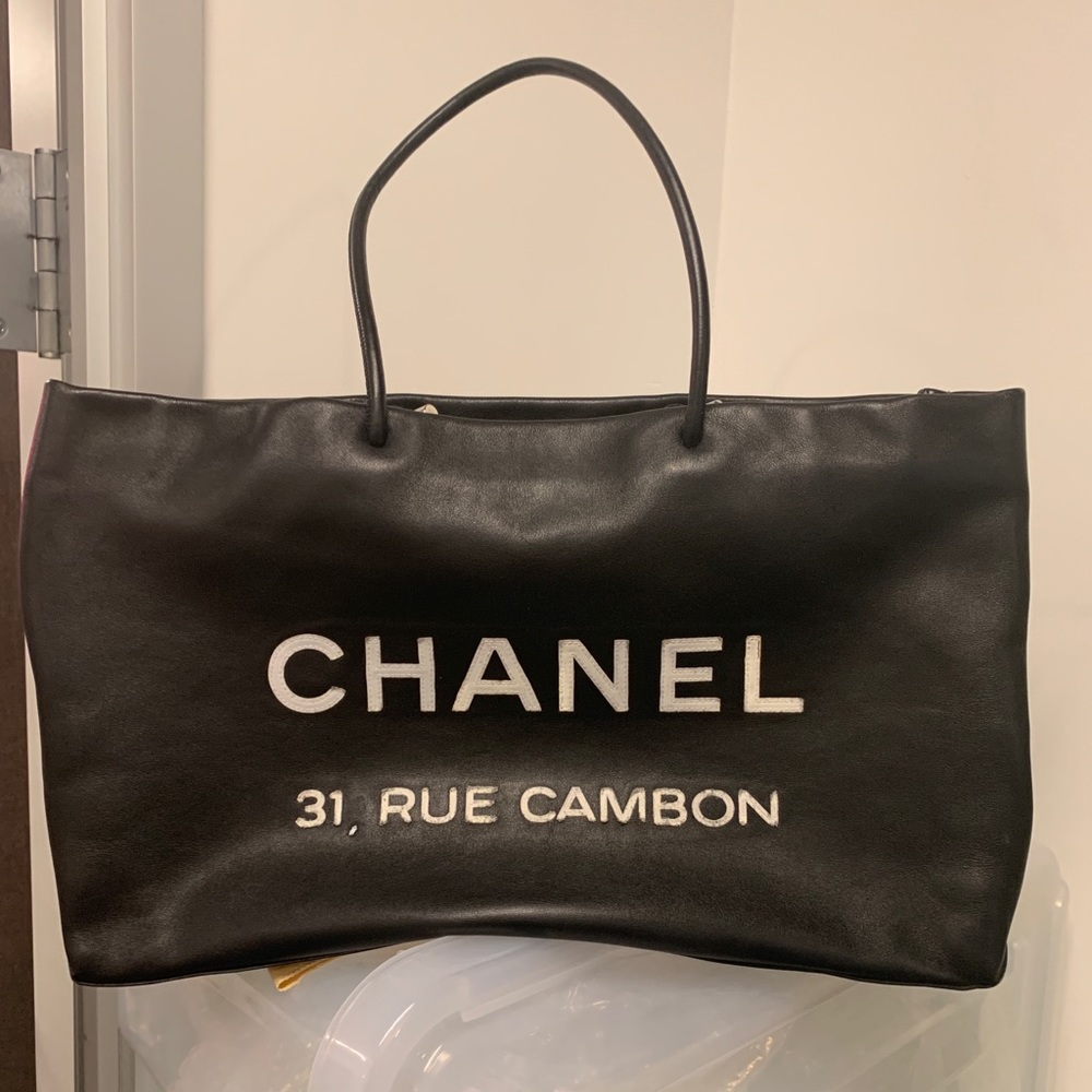 Chanel leather rue cambon shopping tote